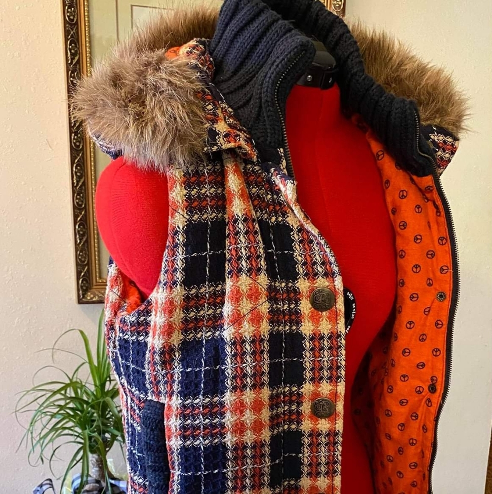 Fur trimmed  hooded vest